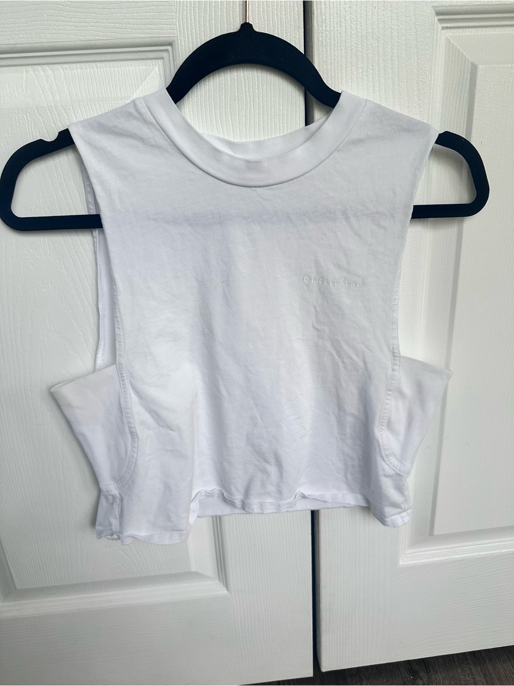 Outdoor Voices White Cropped High-Neck Tank
